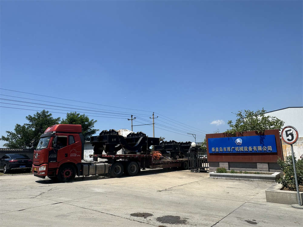 厚廣發貨鐵水車